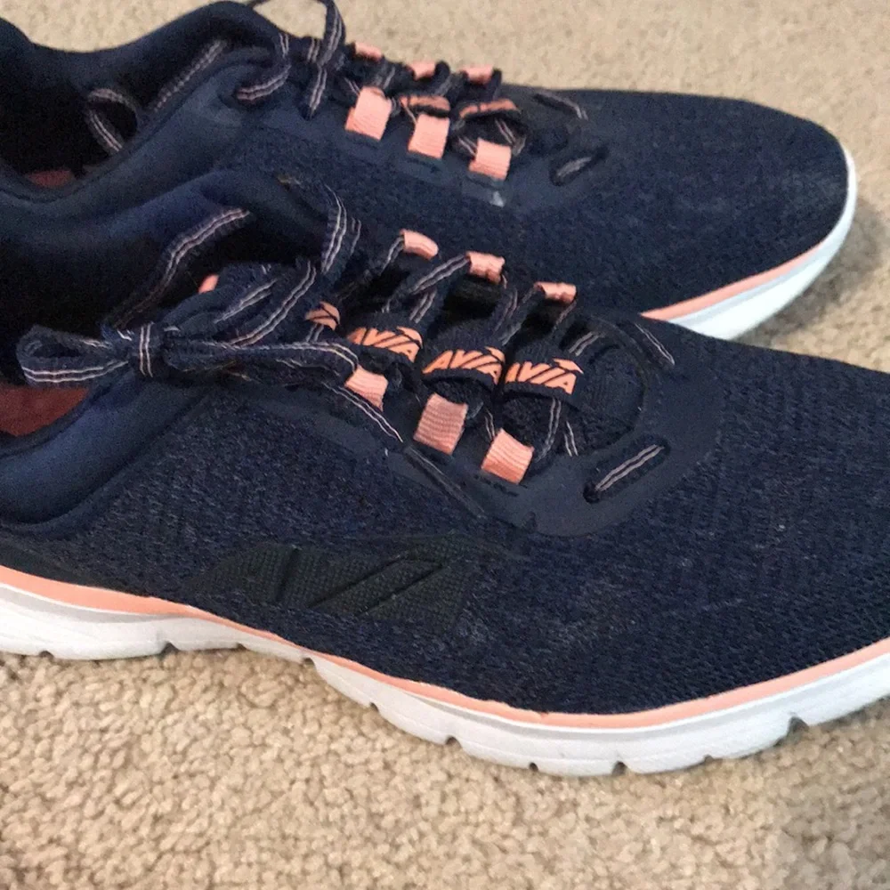 Avia Women’s shoes size 7.5 - Picture 5 of 6